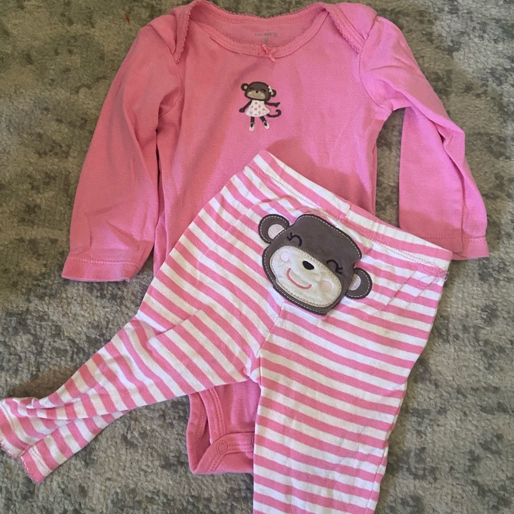 Monkey outfit